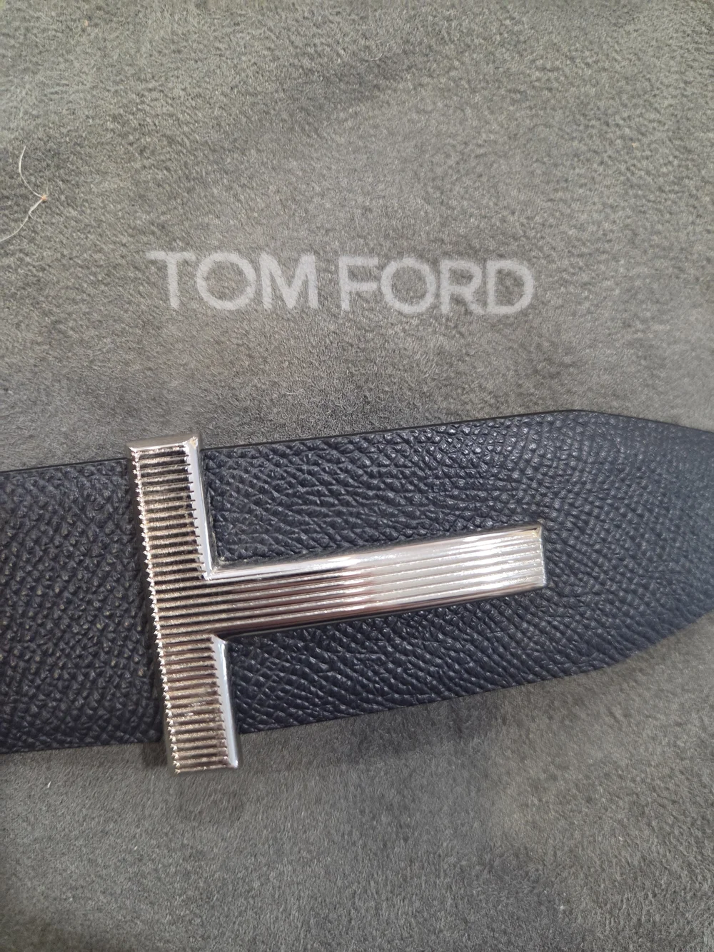 Tom Ford Men's Reversible Belt - Navy & Black - Size 95